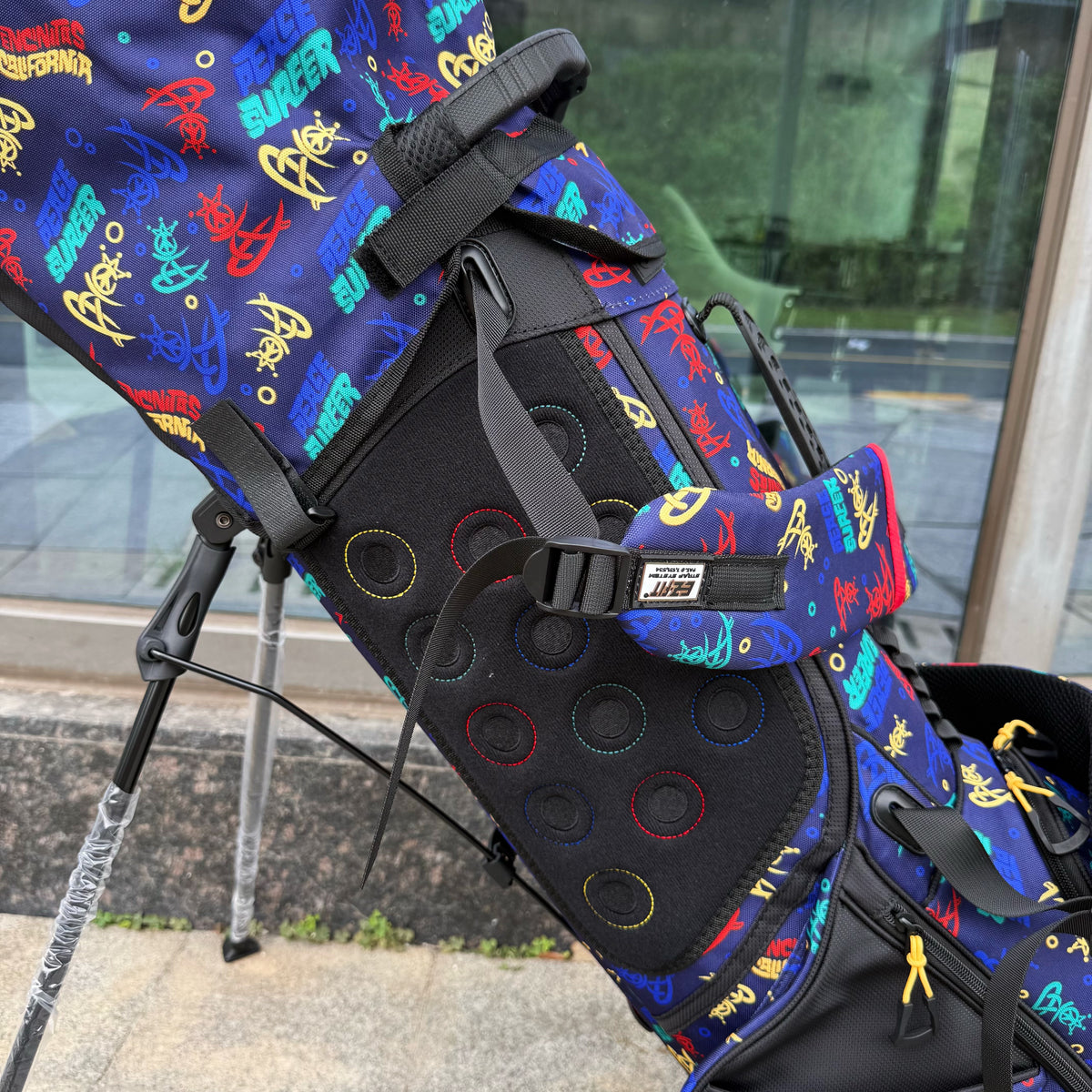 84&85-Scotty Cameron Bag