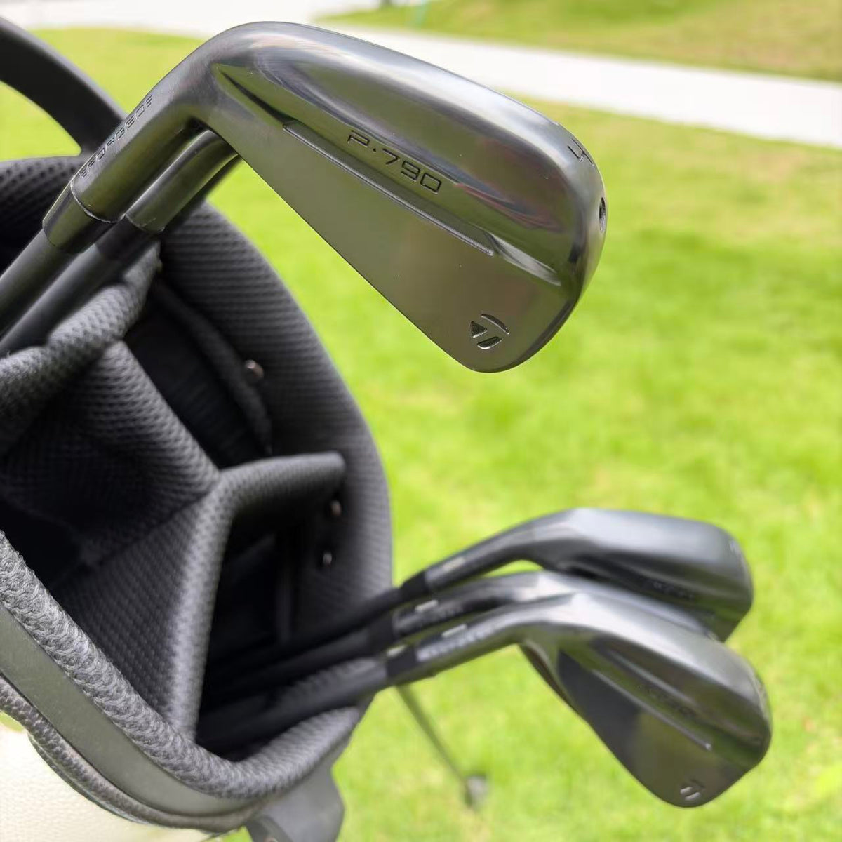 Taylormade 2025 Left hand P790 Black irons