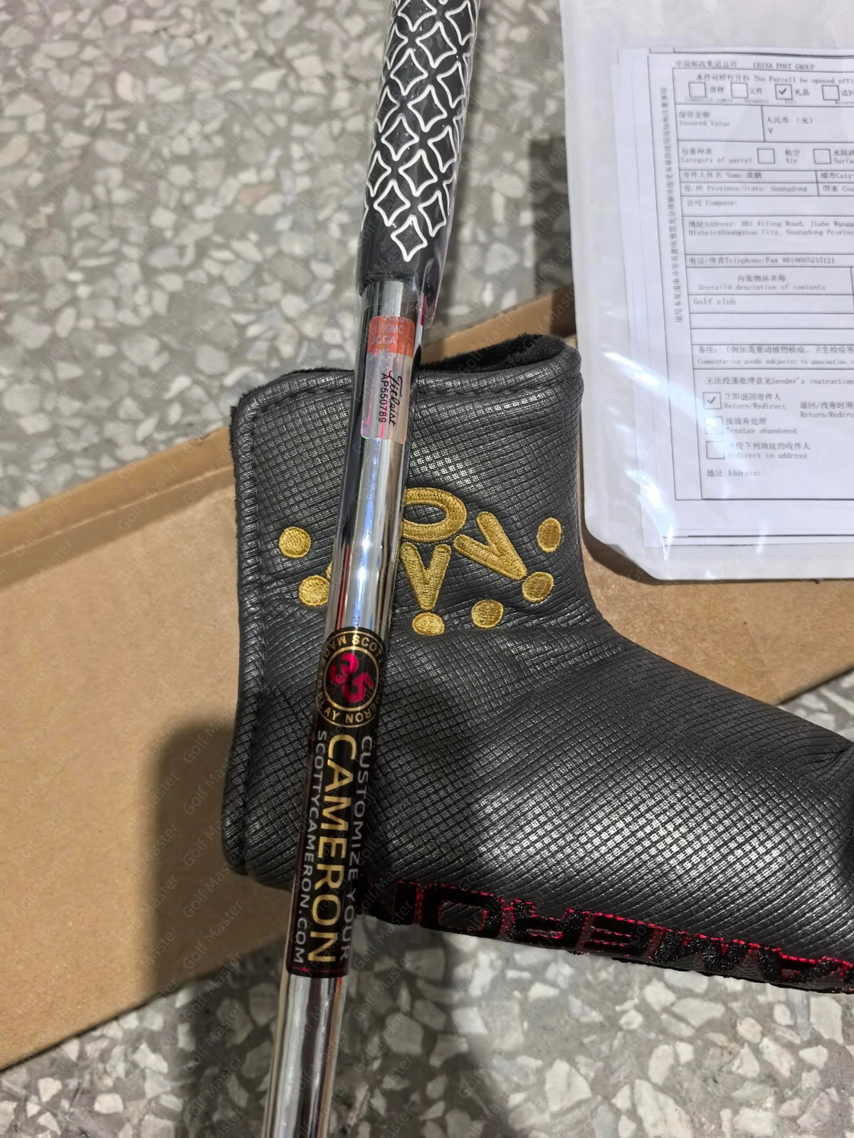 25 Scotty Cameron Putter