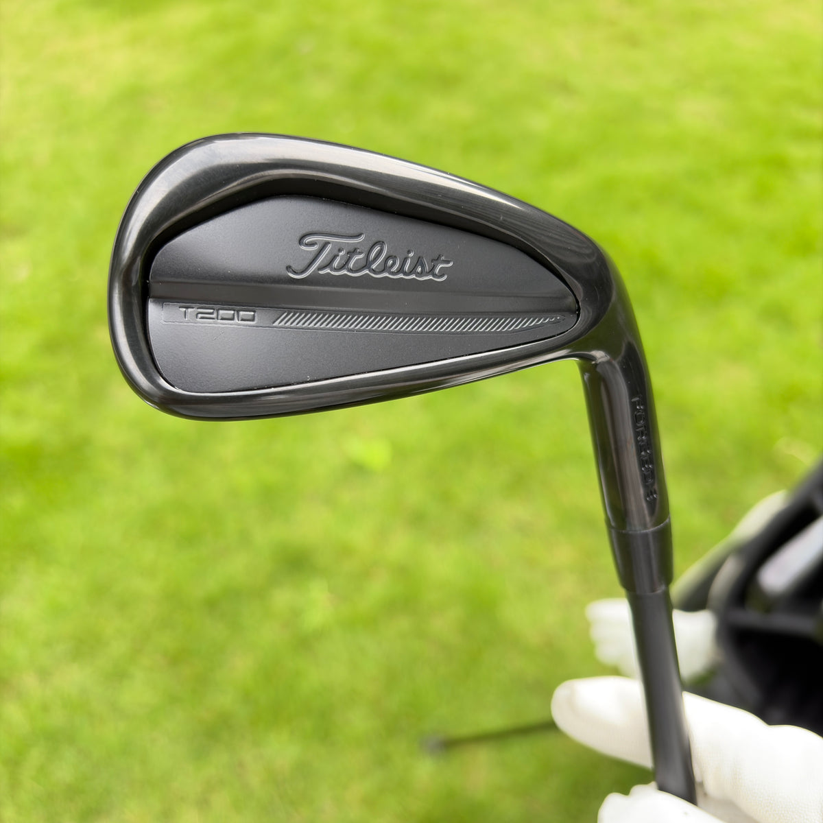 Titleist T200 black Irons