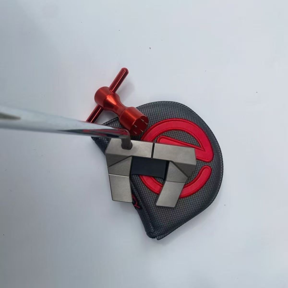 83 Scotty Cameron Putter