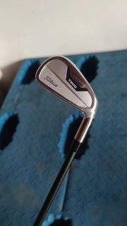 Titleist T200 Irons type 2023 classic style