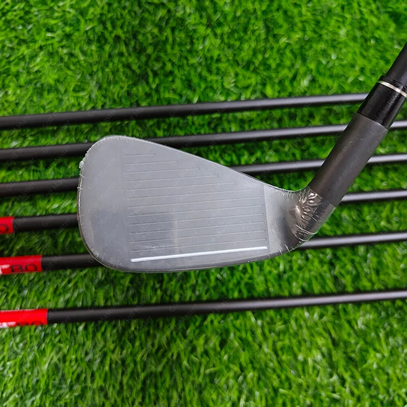 Taylormade P790 Black third generation irons