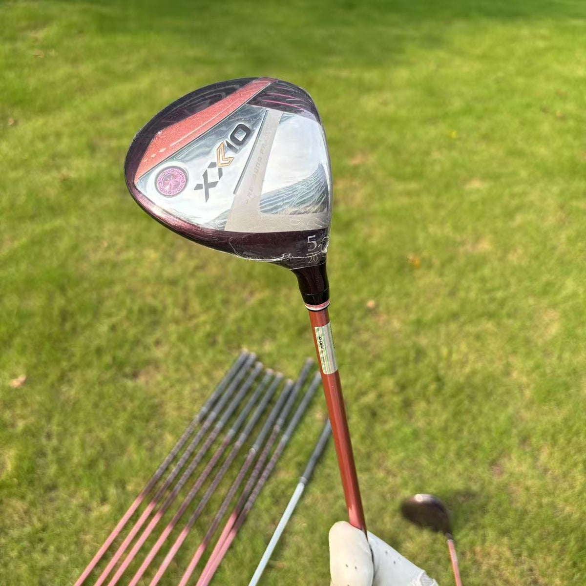 XXIO MP1300 Red set
