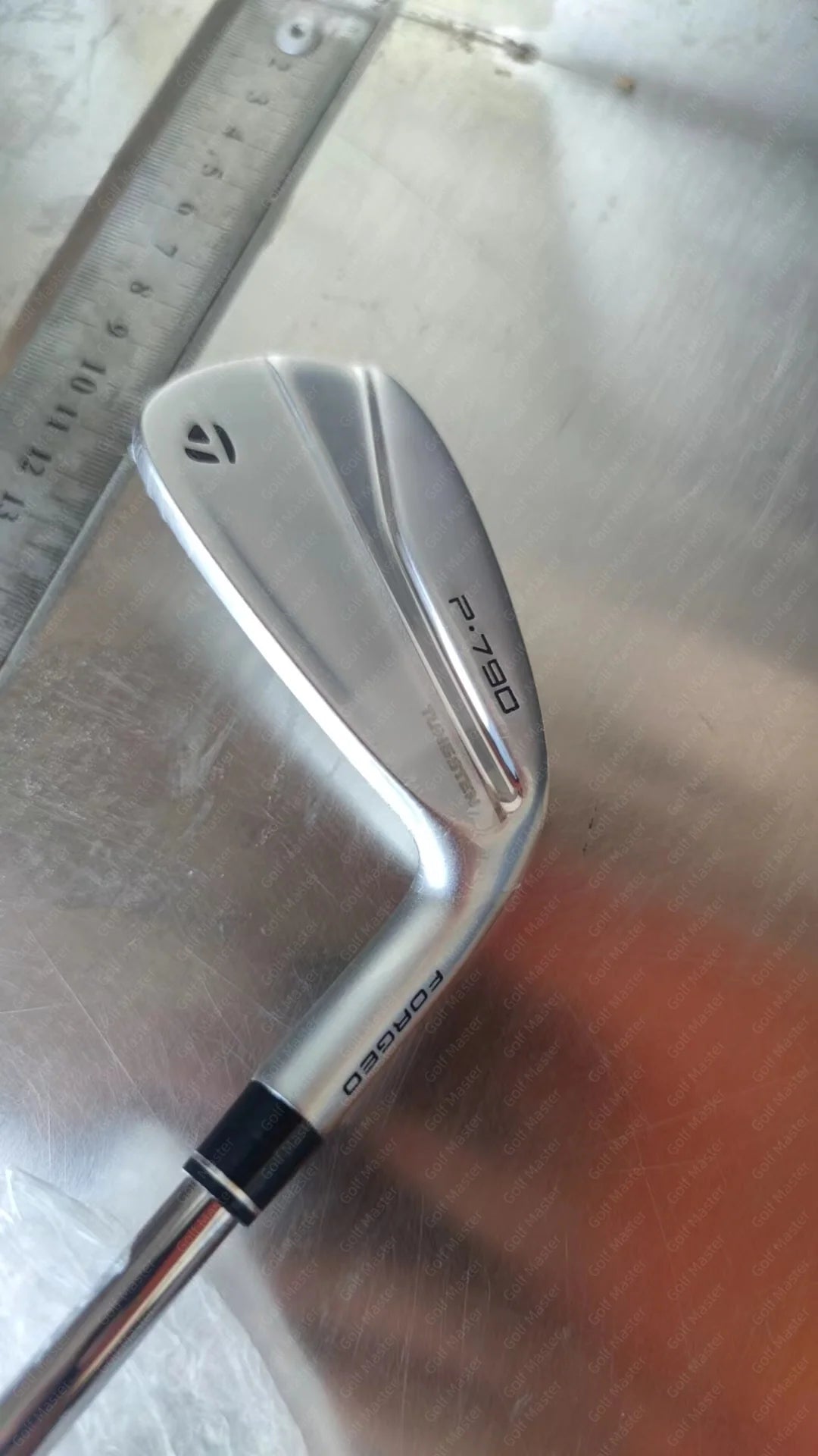 Taylormade P790 Silver third generation irons