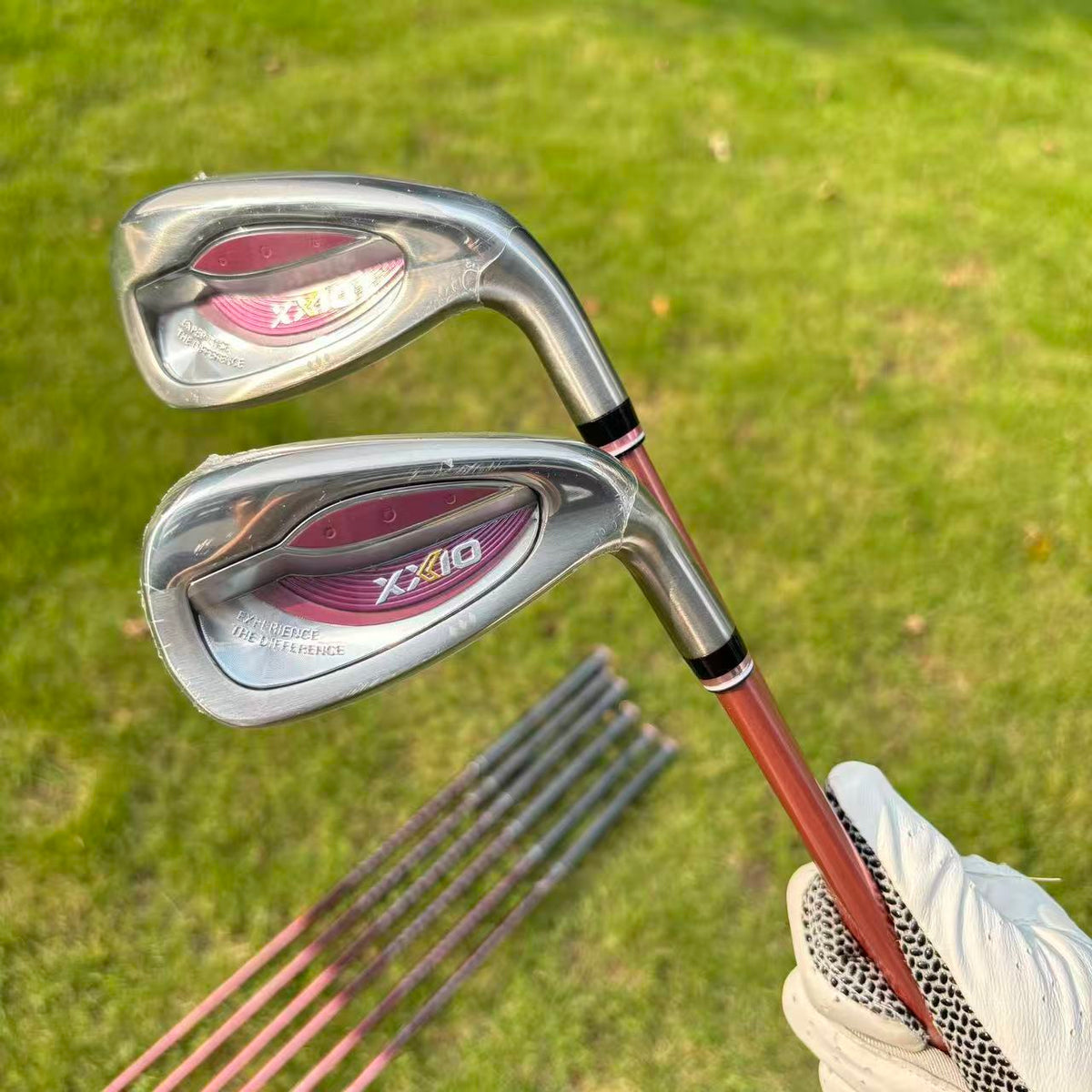XXIO MP1300 Red set