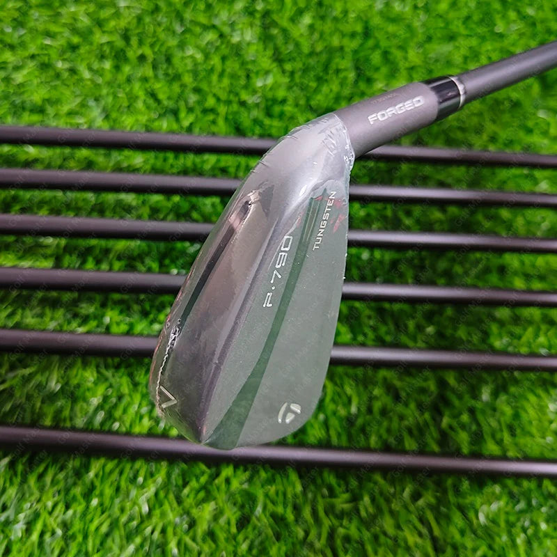 Taylormade P790 Black third generation irons