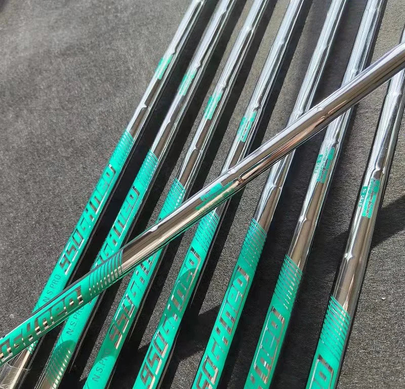 Titleist T200 Irons type 2023 classic style