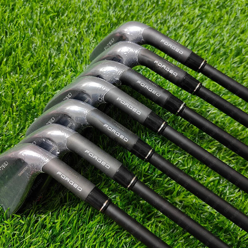 Taylormade P790 Black third generation irons