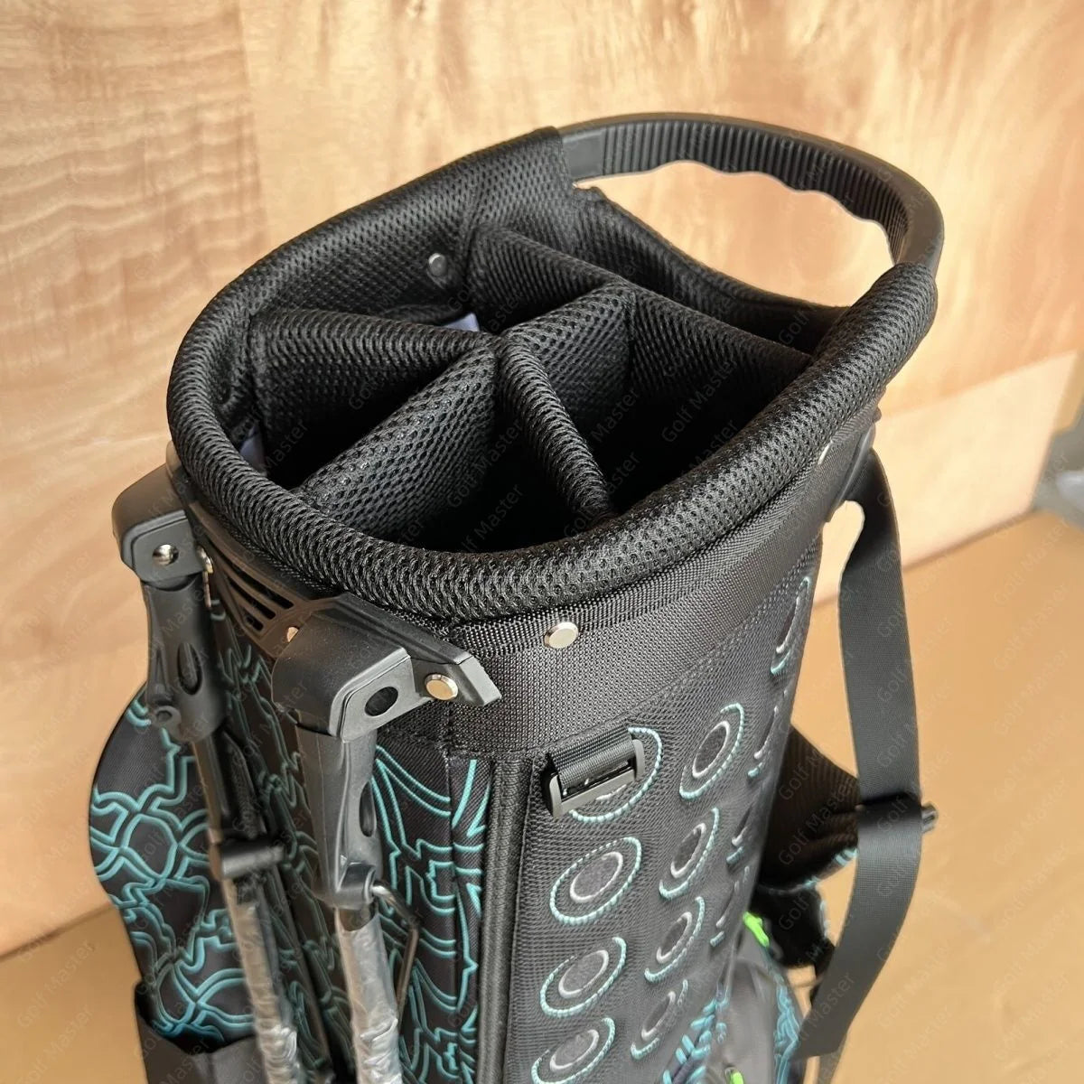 4-Scotty Cameron Bag