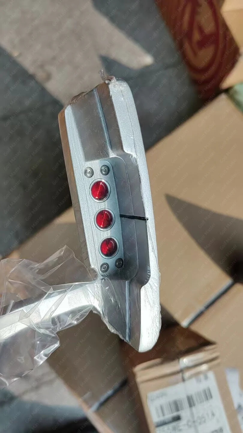 7 Scotty Cameron Putter