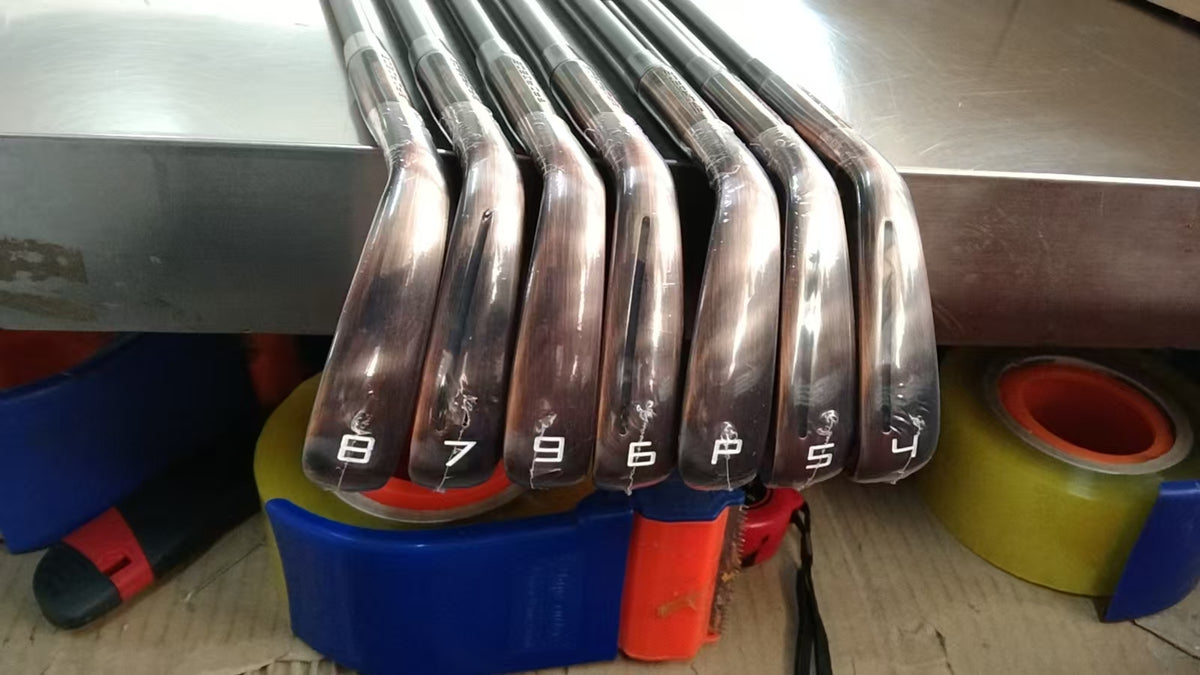 Taylormade P790-Copper Four Generation irons