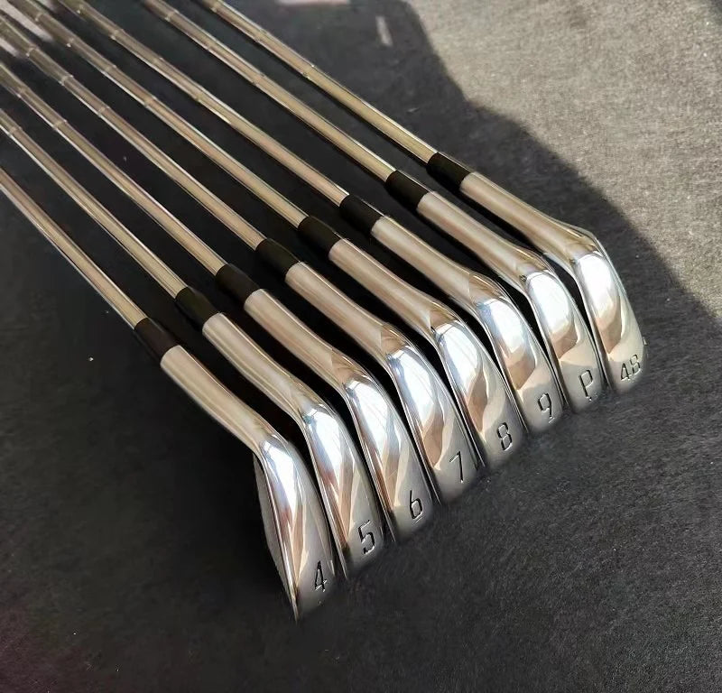 Titleist T200 Irons type 2023 classic style