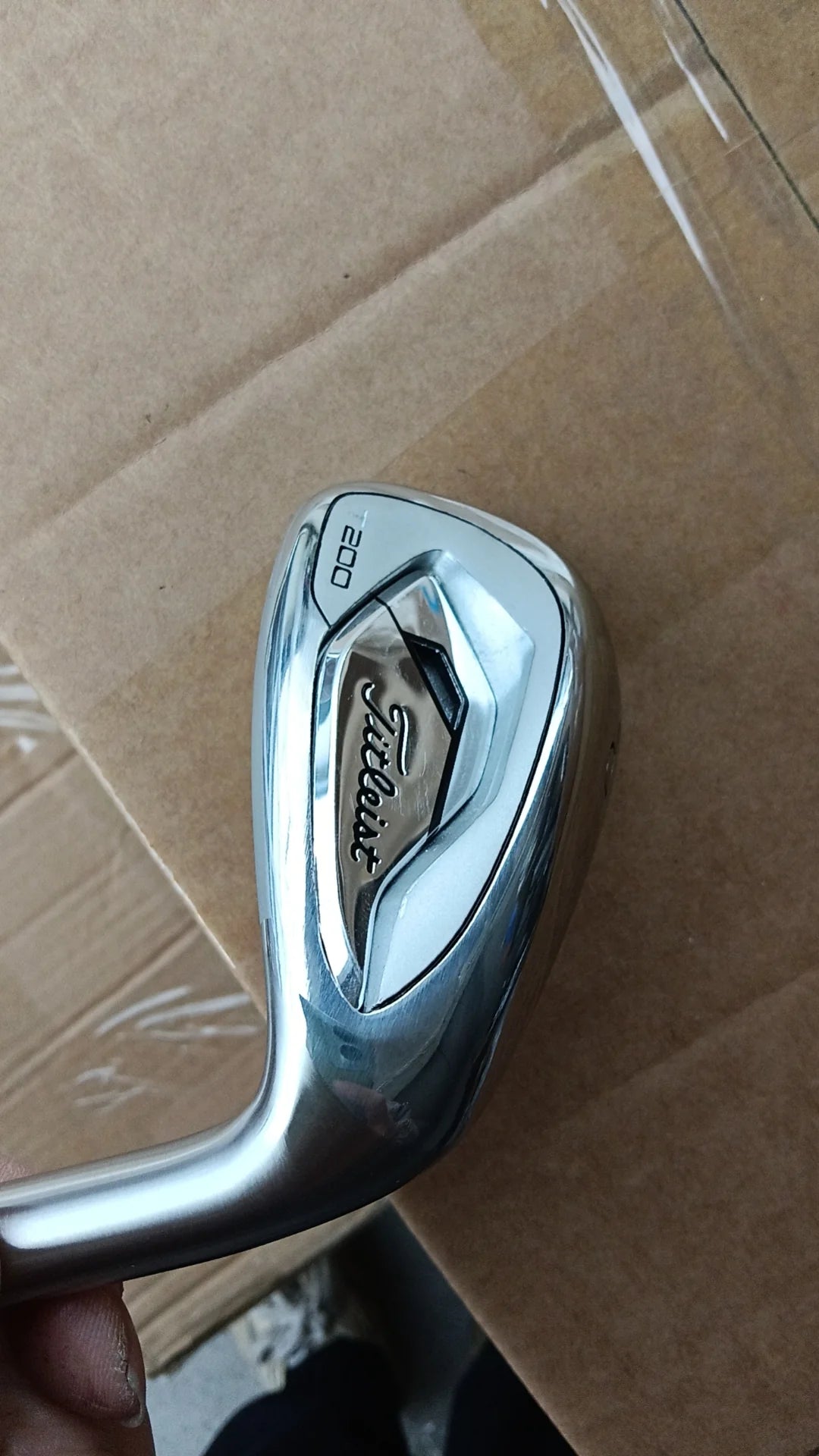 Titleist T200 lrons
