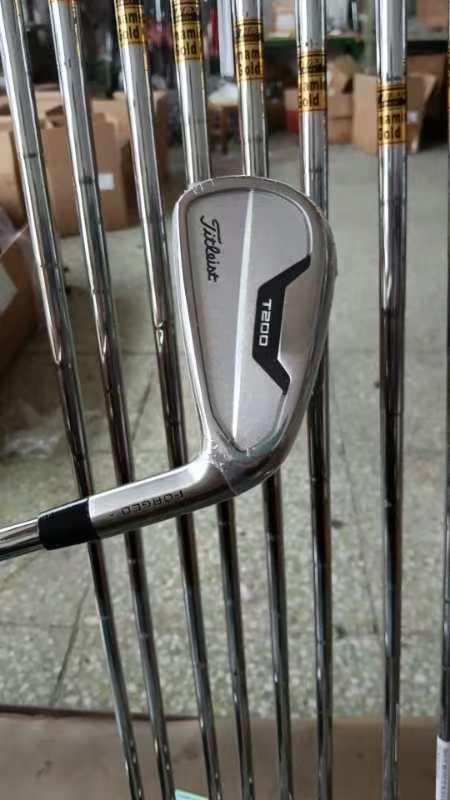 Titleist T200 Irons type 2023 classic style