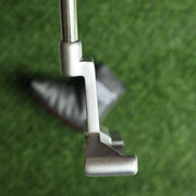 18 Scotty Cameron Putter