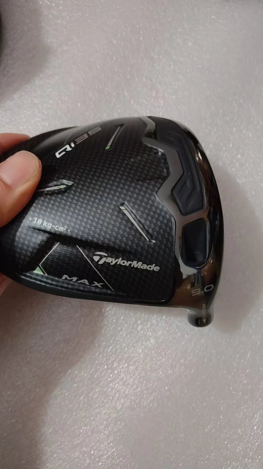 Taylormade QI35 MAX Driver