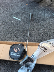 43 Scotty Cameron Putter