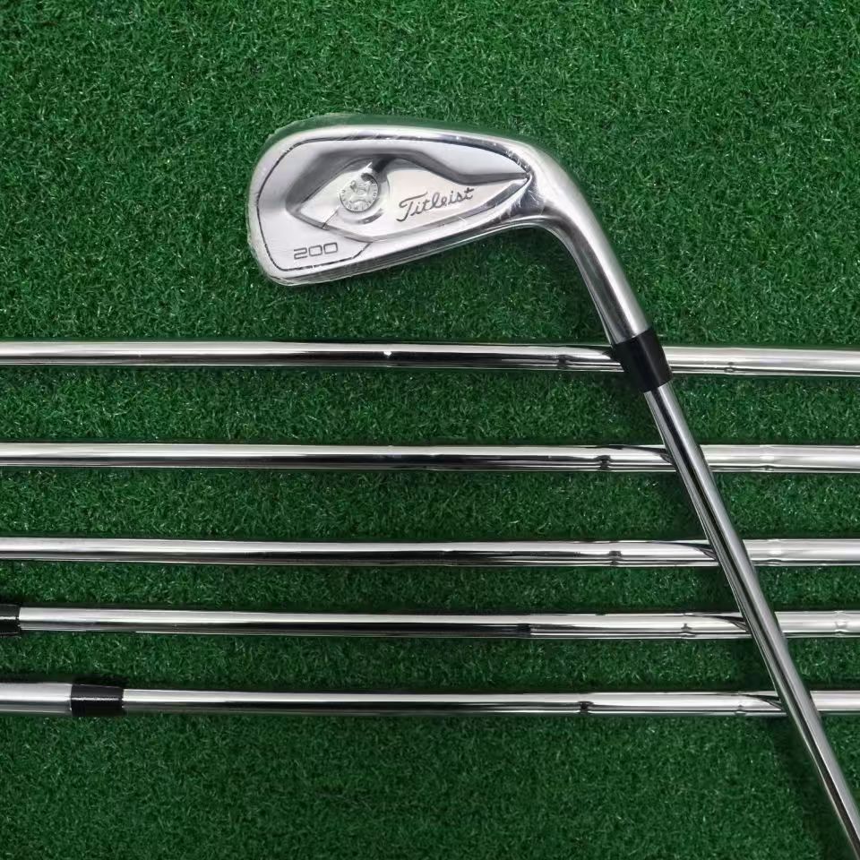 Titleist T200 lrons
