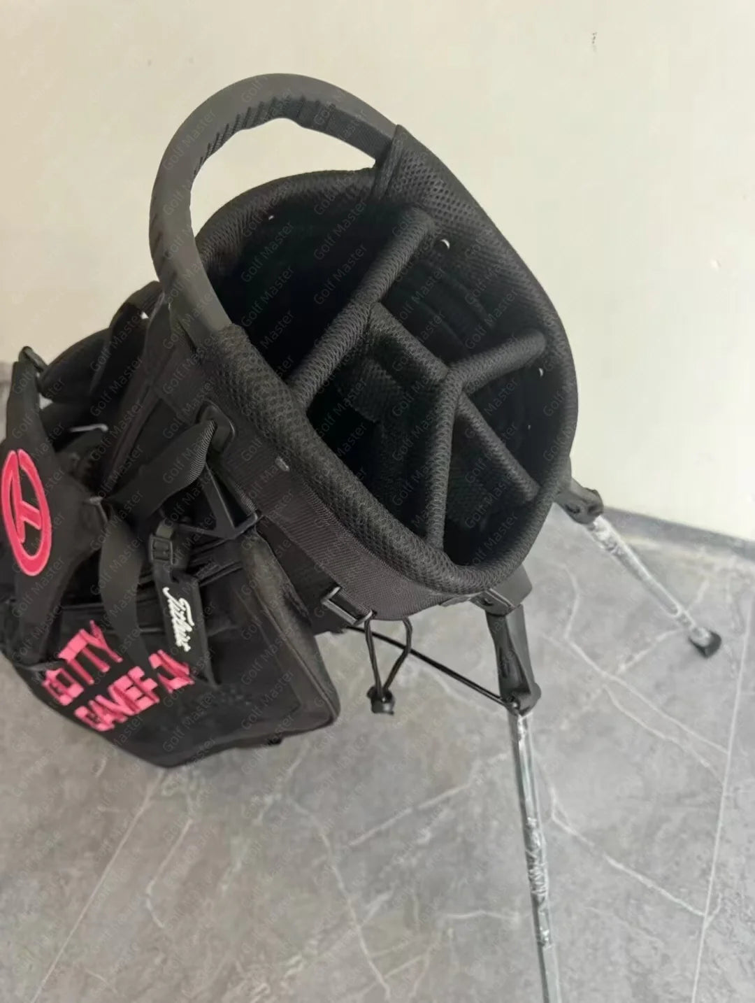 24-Scotty Cameron Bag