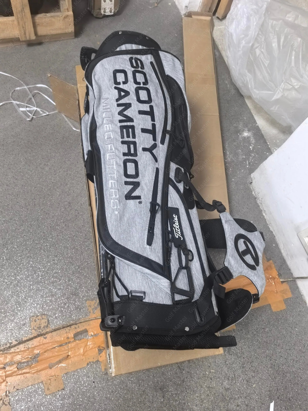 31-Scotty Cameron Bag