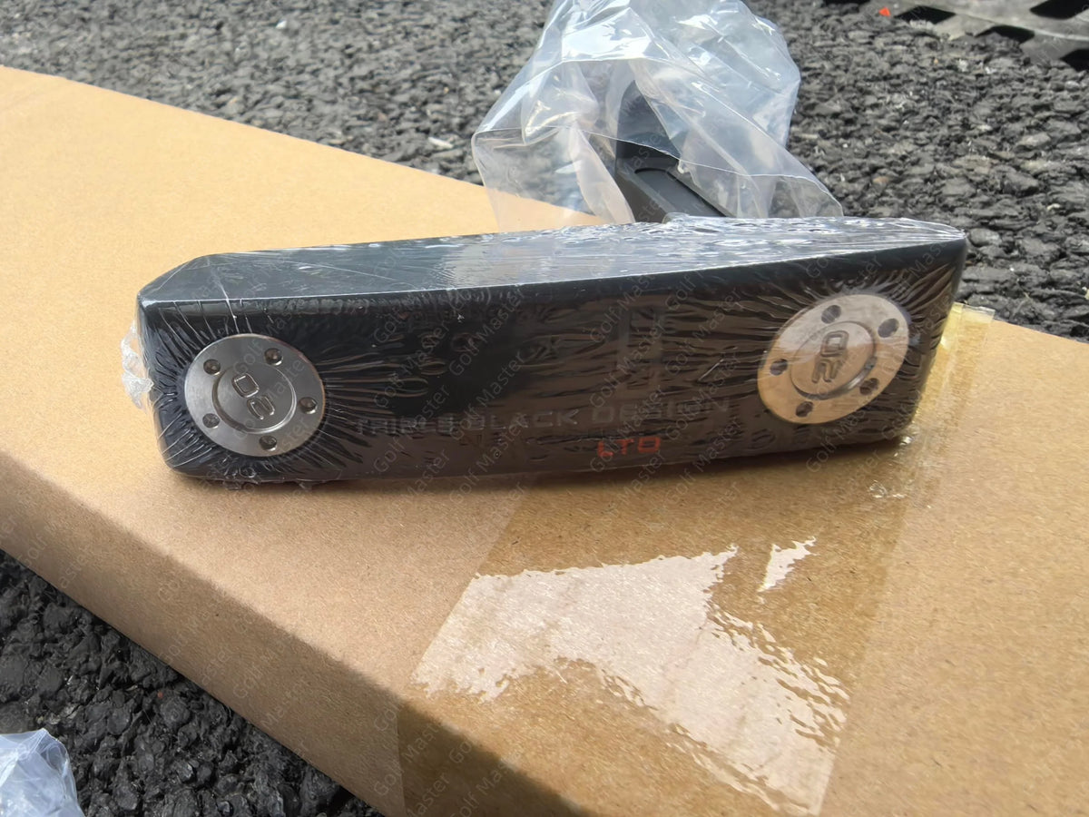 42 Scotty Cameron Putter