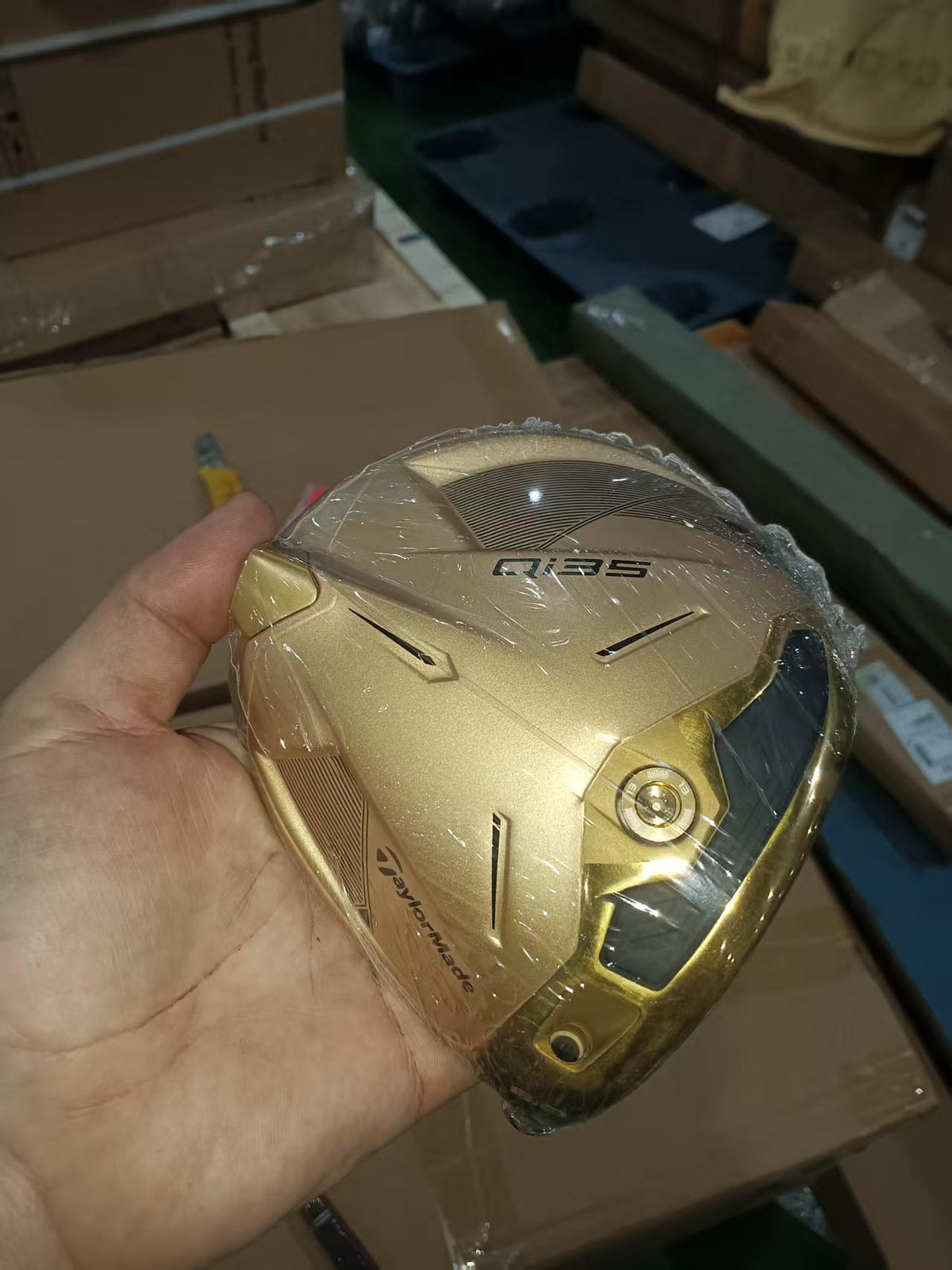 Taylormade QI35 Driver（Gold）