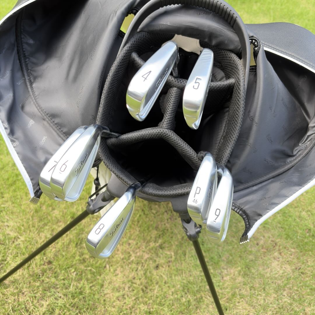 Titleist T150 Silver irons