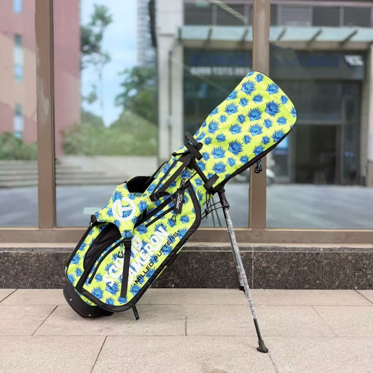 74-Scotty Cameron bag