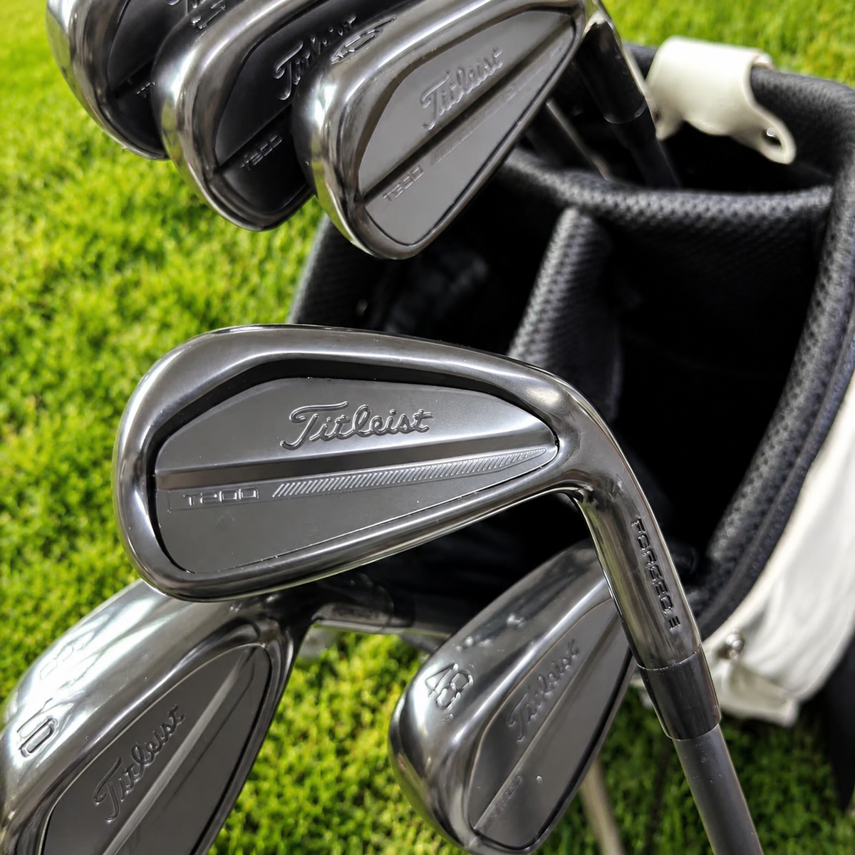 Titleist T200 black Irons